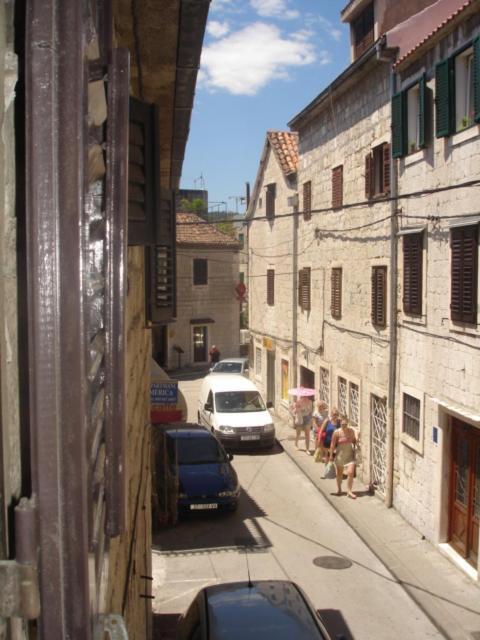 Apartments And Room Merica Split Exterior foto